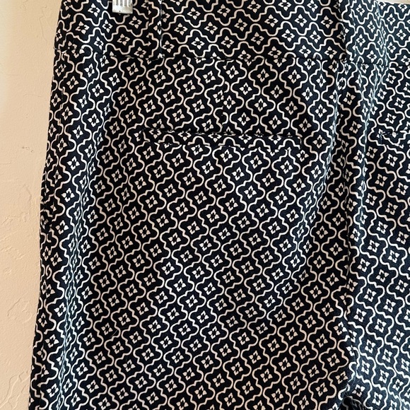 Loft Marissa Skinny Black/Tan Woven Geometric Pattern Classic Career Pants Sz 8 - Picture 8 of 10